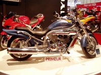 1280px-Hyosung_Aquila_650.jpeg